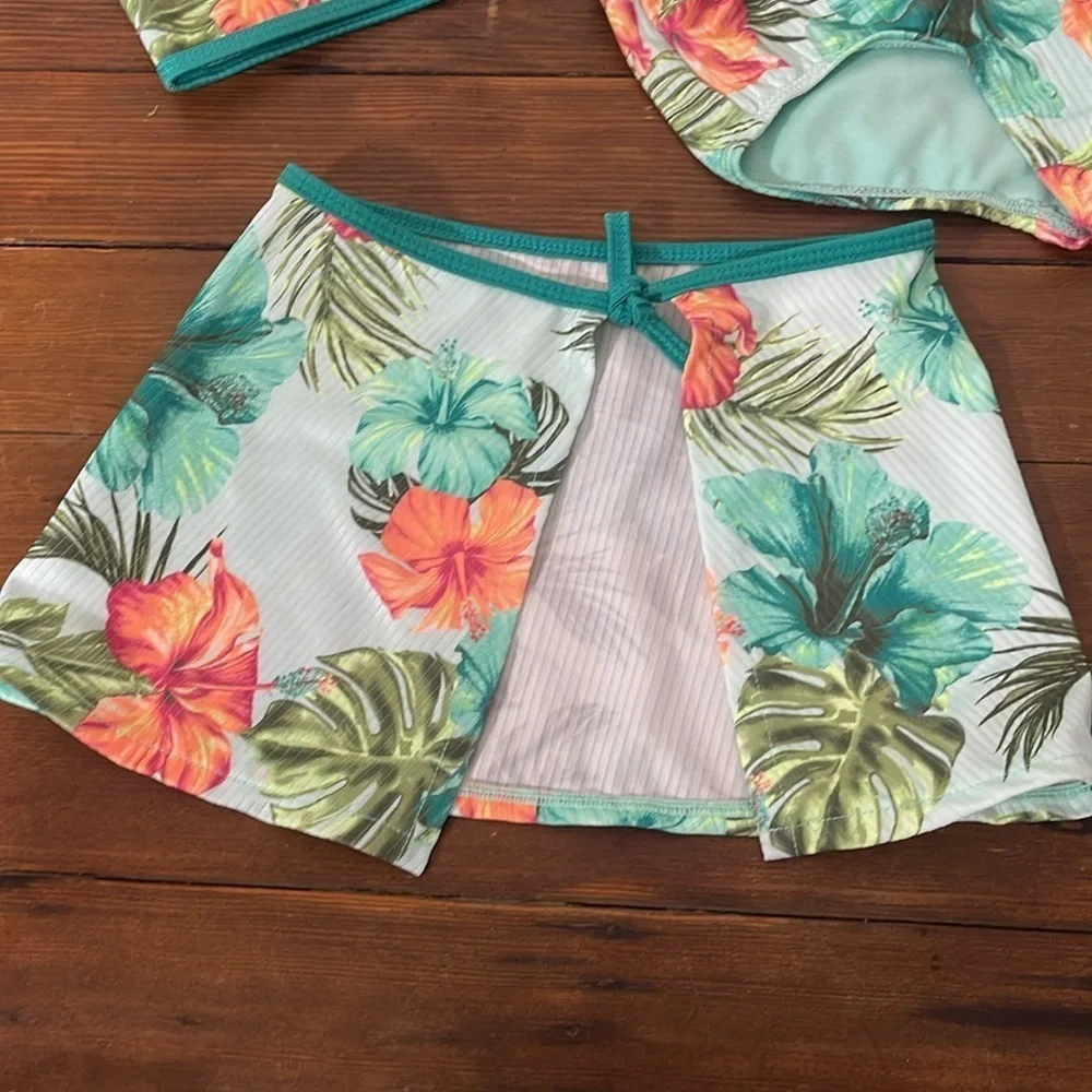 Justice 3 piece swimsuit XS 5/6 teal